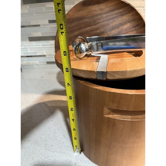 Vintage MCM Wooden Ice Bucket EUC Carved Handles Golden Insert UnSigned 50s - Picture 7 of 8